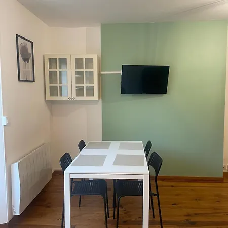 아파트 Les Du Langouyrou *